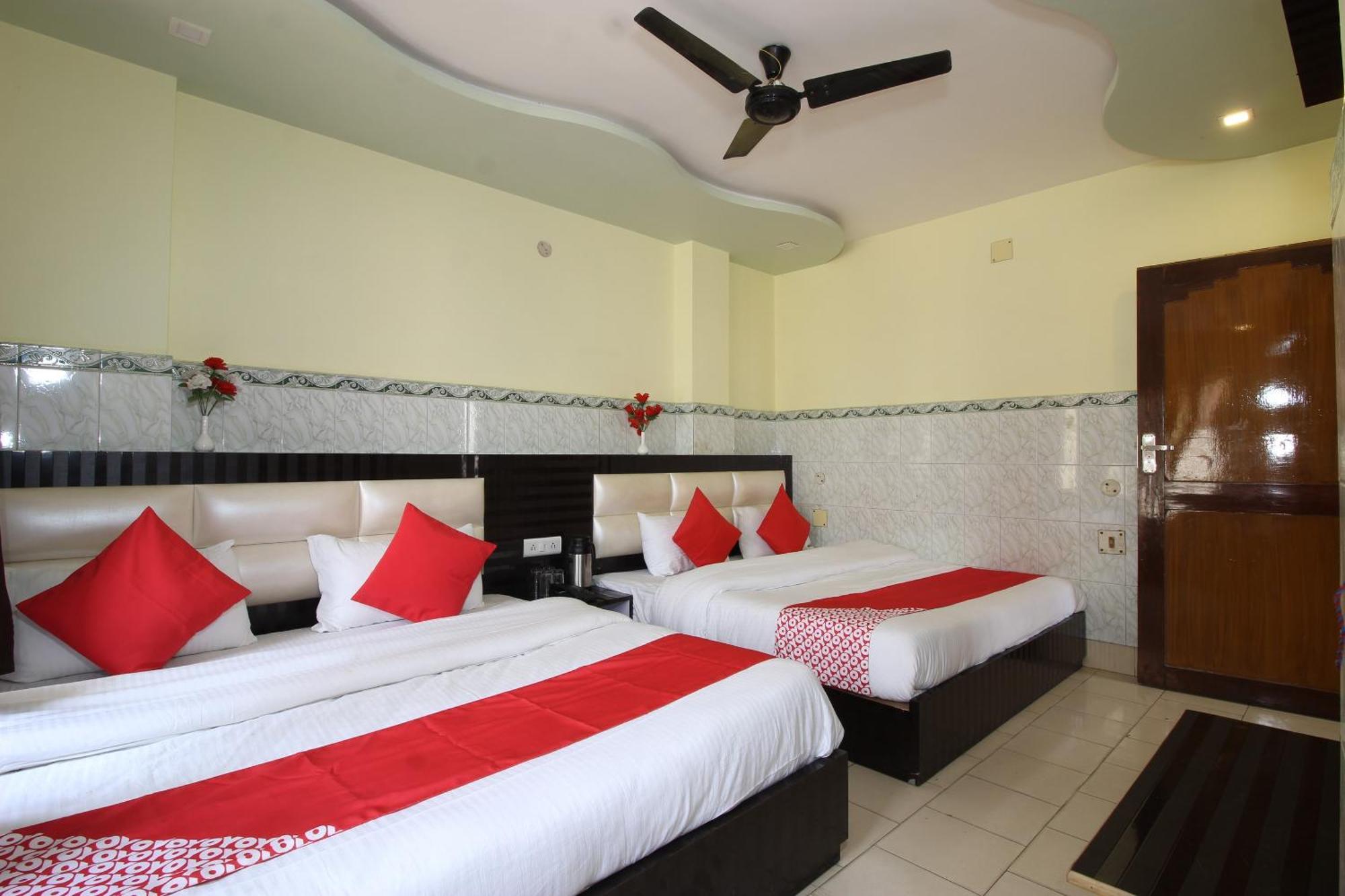 Hotel O Blue Diamond Varanasi Exteriör bild